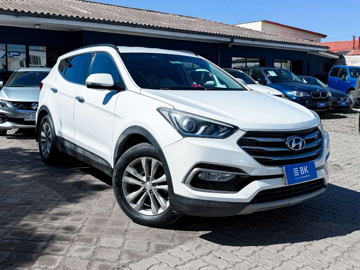 Hyundai SANTA FE 2018 (1/9)