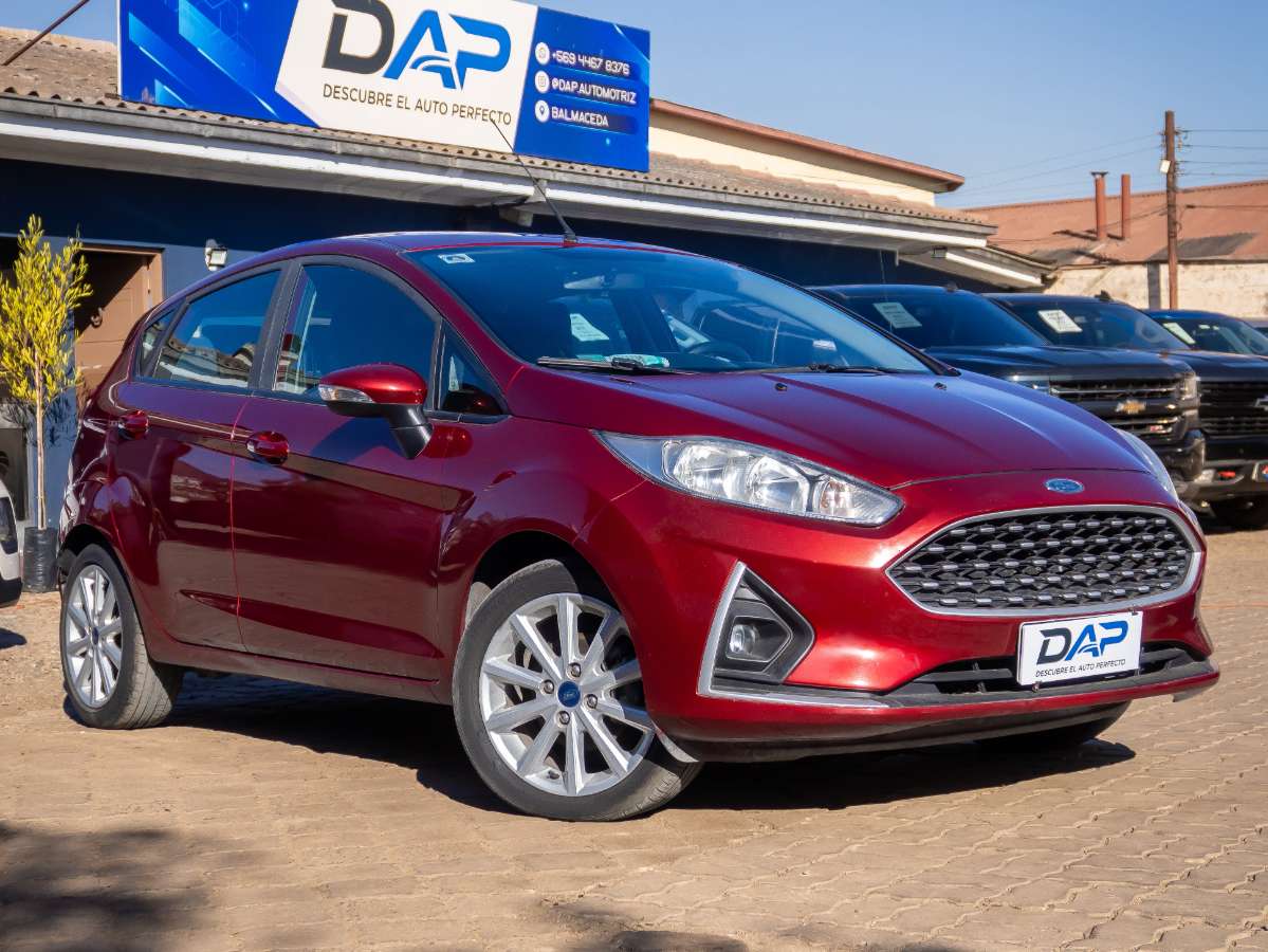 Ford FIESTA 2018 (1/10)