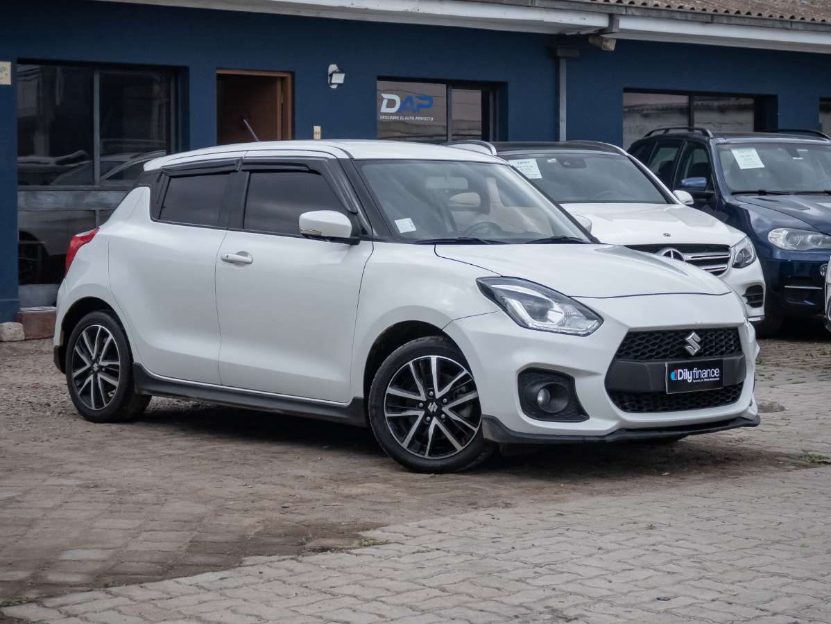 Suzuki SWIFT 2023 (1/12)