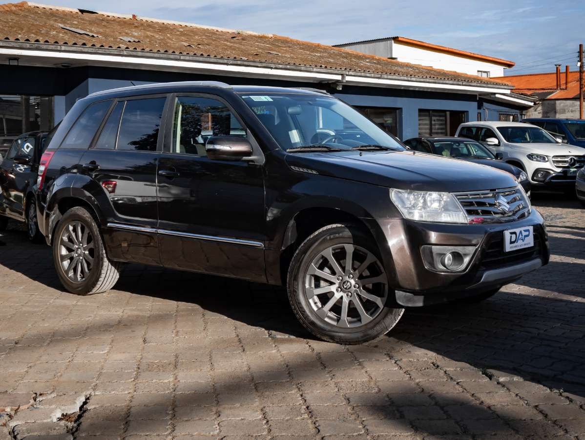 Suzuki GRAN NOMADE GLX SPORT 2.4 2016 (1/13)