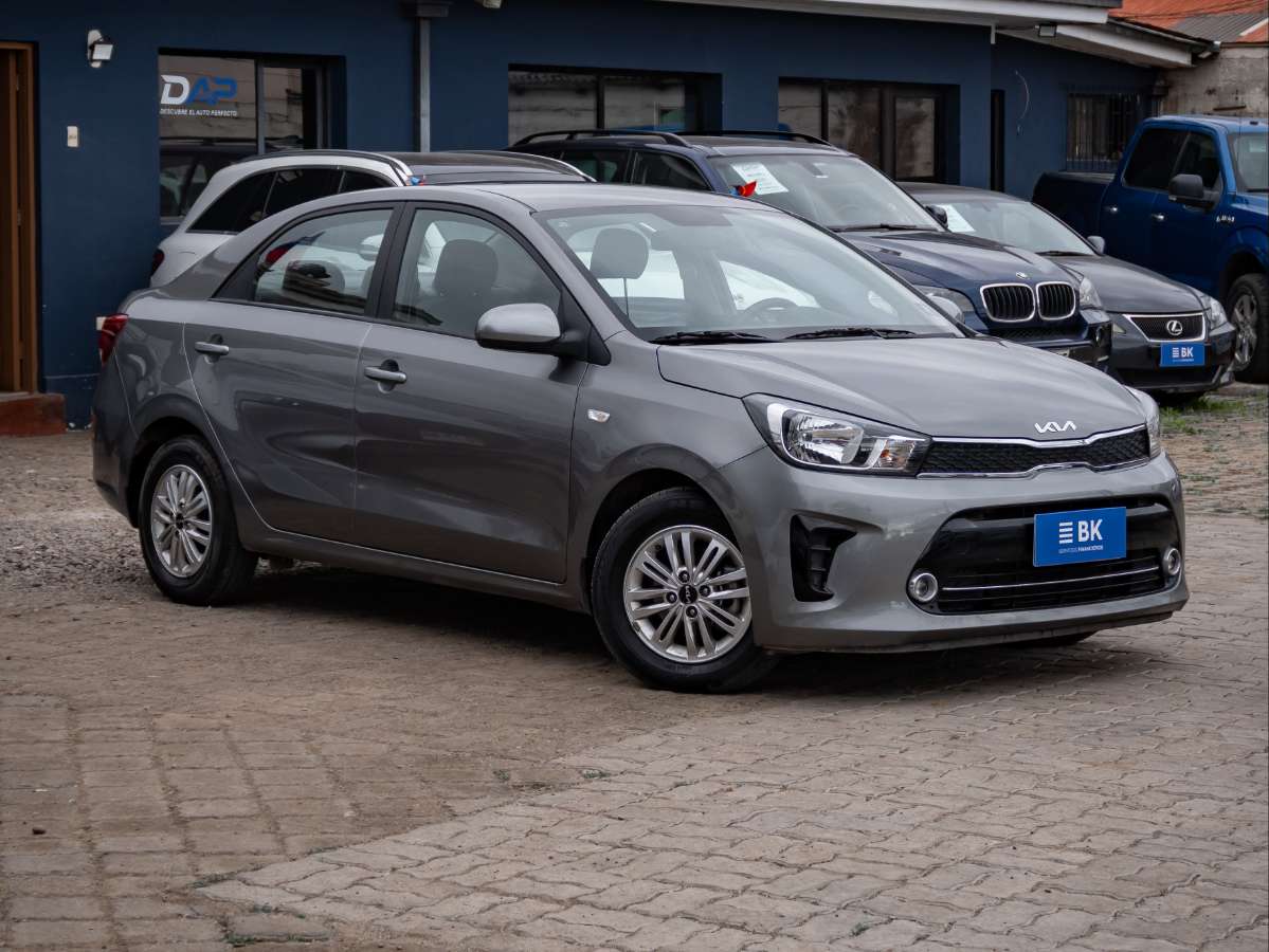 Kia SOLUTO 2024 (1/13)