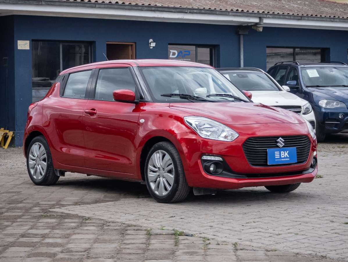 Suzuki SWIFT 2019 (1/13)