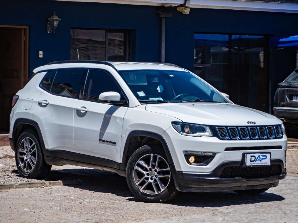 Jeep Compas 2021 (1/13)
