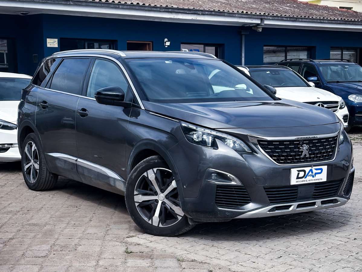 Peugeot 5008 2019 (1/6)